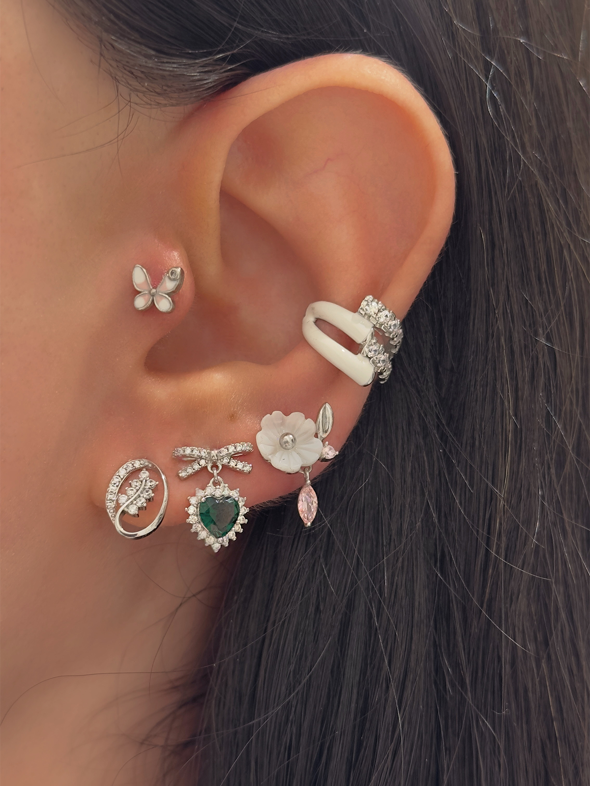 Archive Blanc Arc Ear Cuff